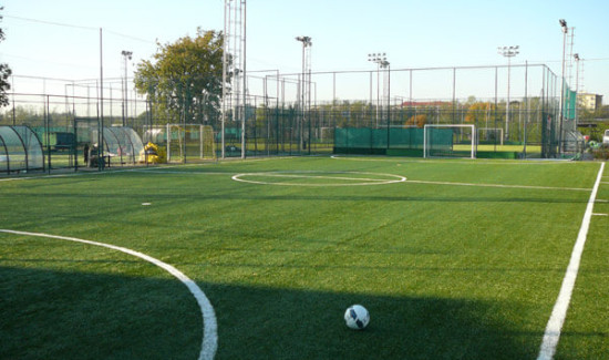 Un defibrillatore per lo sport, un defibrillatore per l'impianto sportivo, un defibrillatore per l'attività sportiva